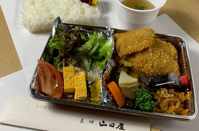 本日のフライ弁当